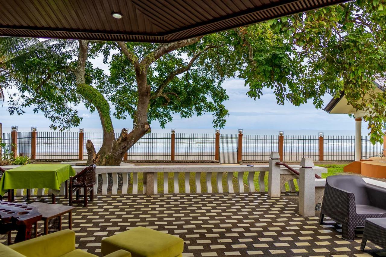 Вилла Casa Dela Playa Диполог Экстерьер фото